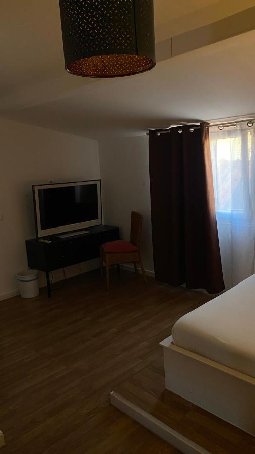 بيت شباب Brandao House كاباريكا المظهر الخارجي الصورة