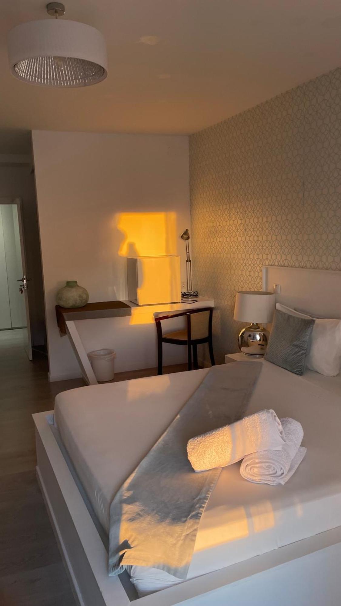 بيت شباب Brandao House كاباريكا المظهر الخارجي الصورة