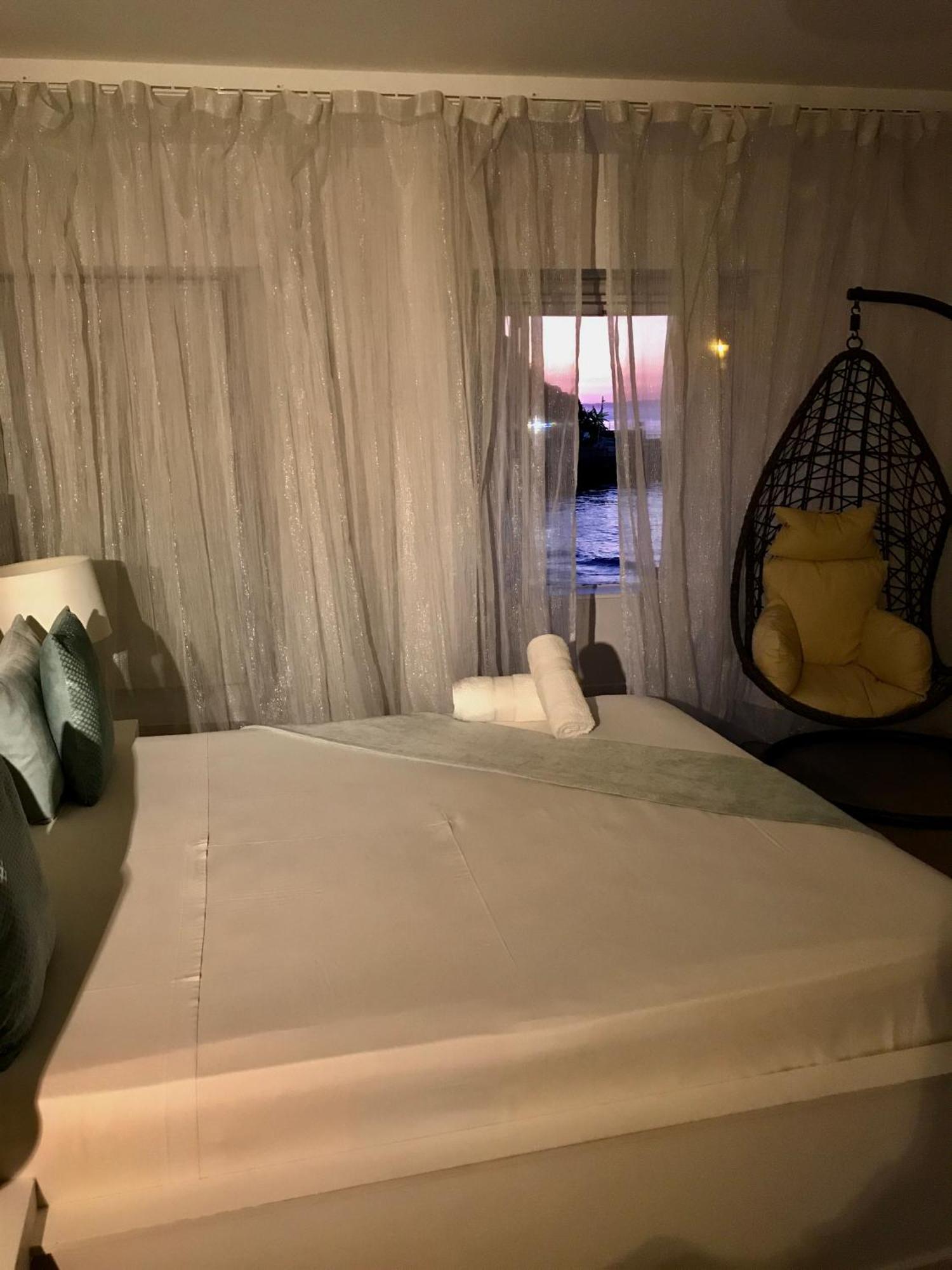 بيت شباب Brandao House كاباريكا المظهر الخارجي الصورة